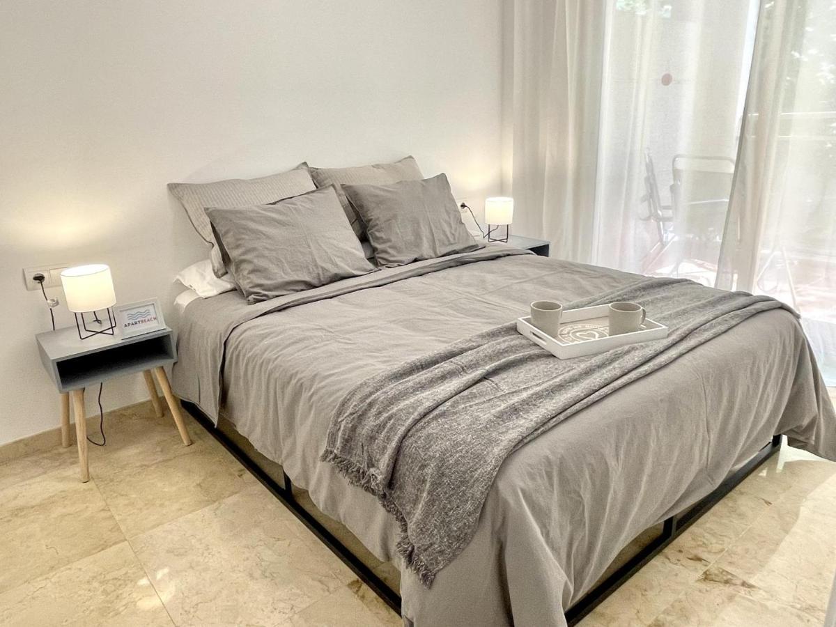 Apartbeach Michelangelo De Luxe Climatizado Y Junto Playa 08 سالو المظهر الخارجي الصورة