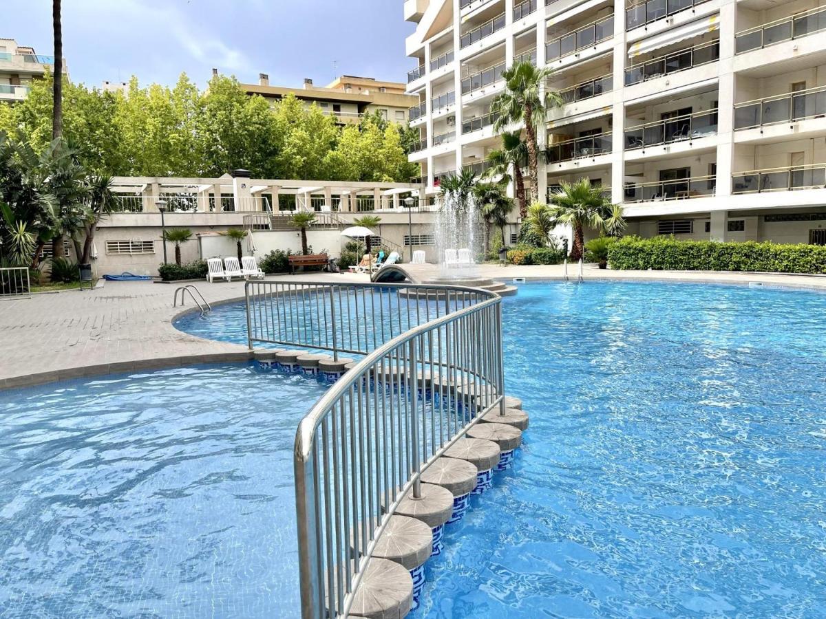 Apartbeach Michelangelo De Luxe Climatizado Y Junto Playa 08 سالو المظهر الخارجي الصورة