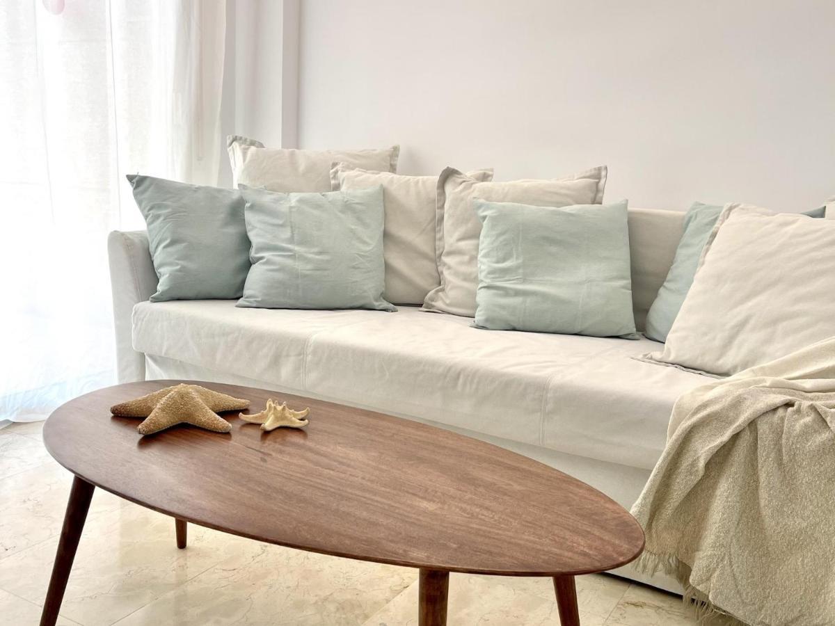 Apartbeach Michelangelo De Luxe Climatizado Y Junto Playa 08 سالو المظهر الخارجي الصورة