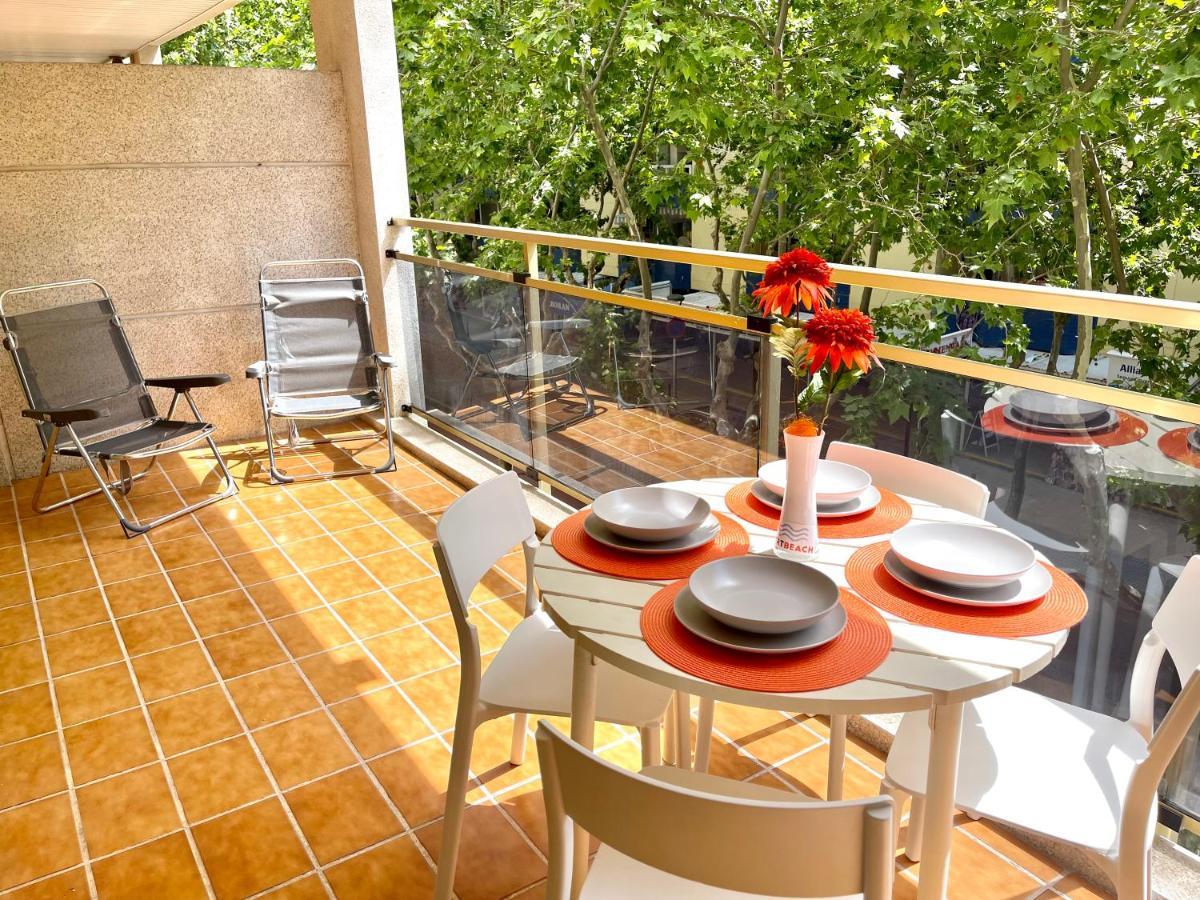 Apartbeach Michelangelo De Luxe Climatizado Y Junto Playa 08 سالو المظهر الخارجي الصورة