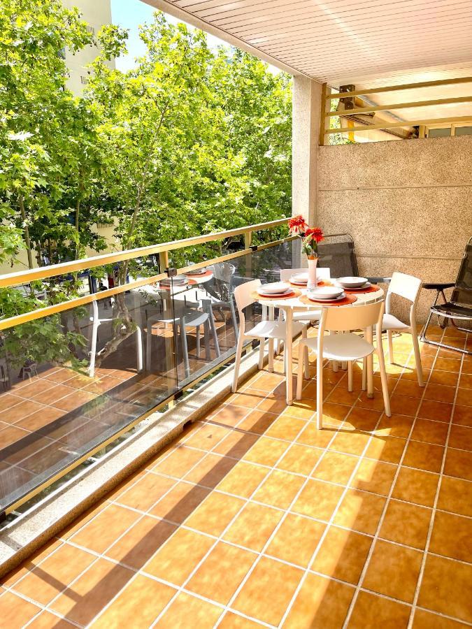 Apartbeach Michelangelo De Luxe Climatizado Y Junto Playa 08 سالو المظهر الخارجي الصورة