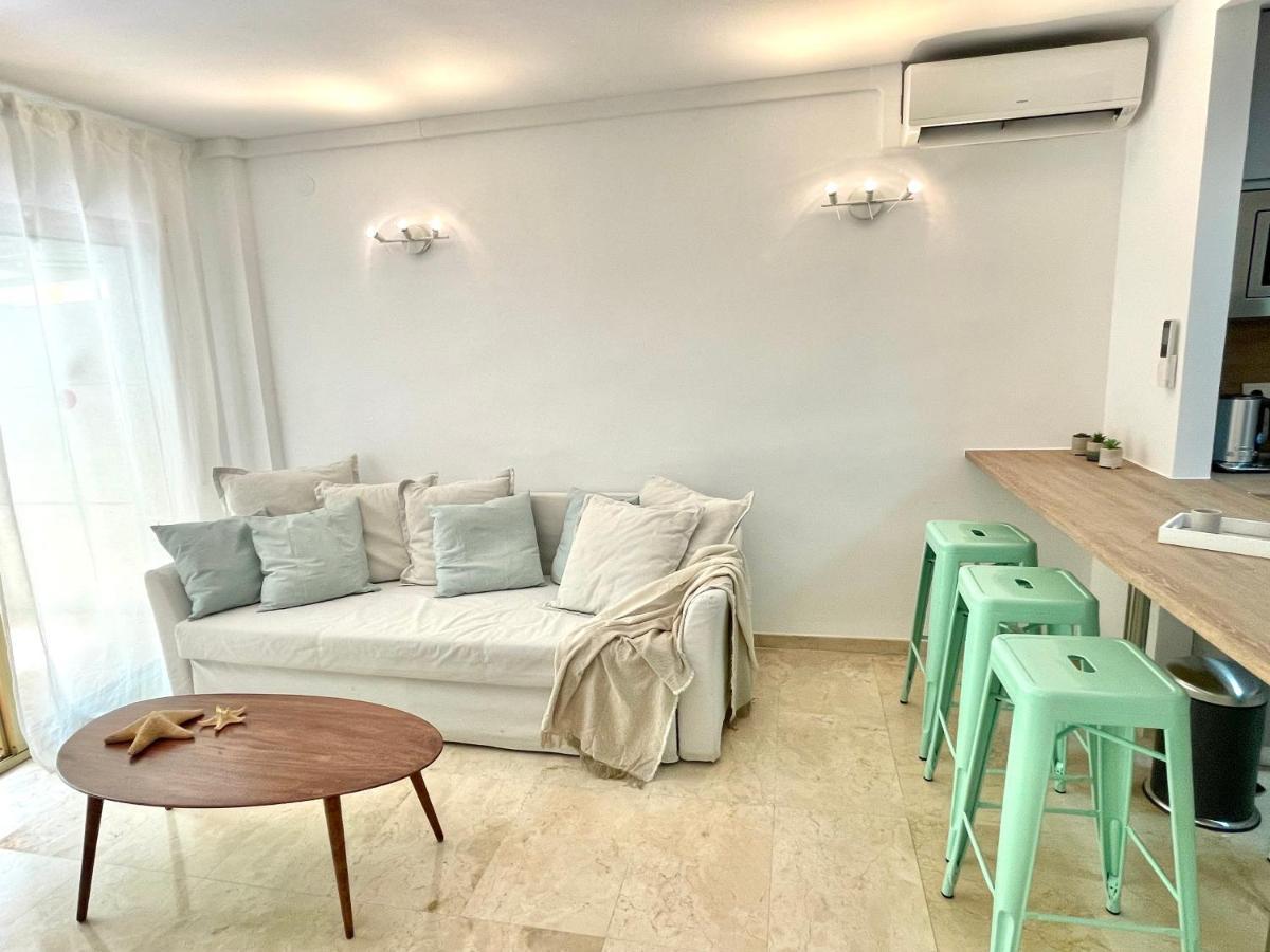 Apartbeach Michelangelo De Luxe Climatizado Y Junto Playa 08 سالو المظهر الخارجي الصورة